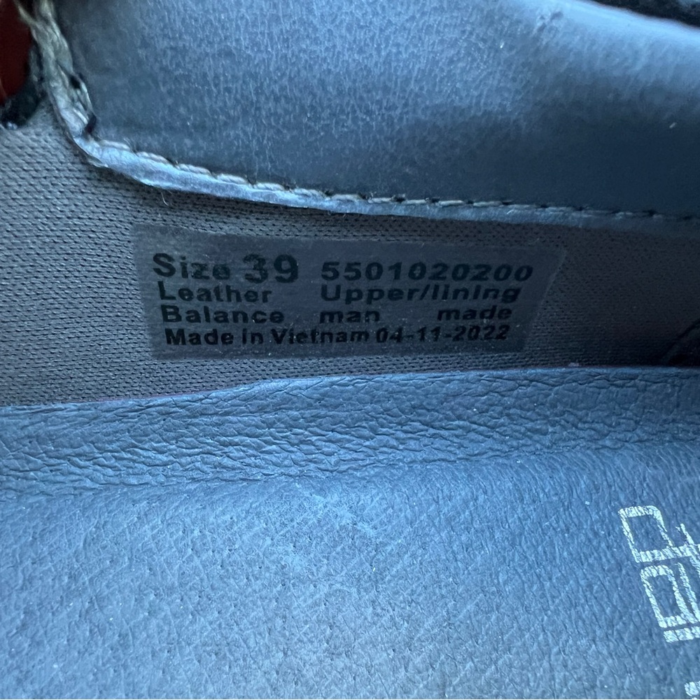 Dansko | ‘Fawna’ Black Milled Nappa Mary Janes - Picture 12 of 12